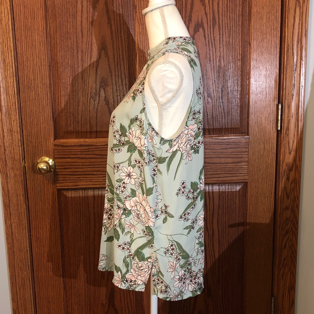 LOFT Sleeveless Floral Blouse - Light Green - Picture 7 of 8